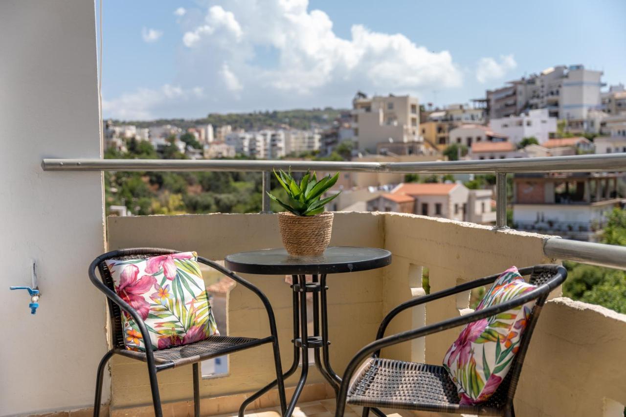 Studio 71!Charming Flat In Chania Chania  Buitenkant foto
